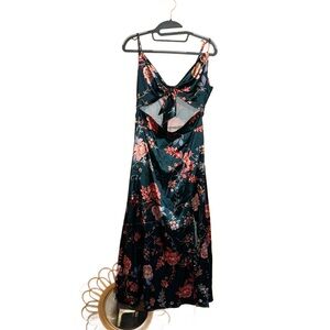 Floral Maxi Dress in Dark Green